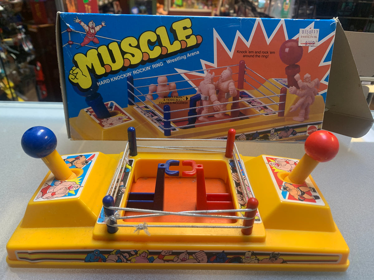 Hard Knockin' Rockin' Ring with Box (Vintage Muscle Men, Mattel
