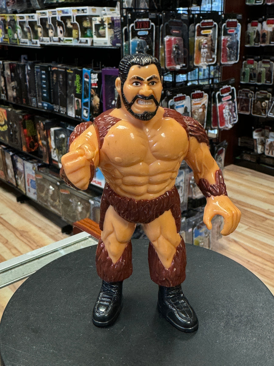 Giant Gonzalez 3805 (Vintage WWF WWE, Hasbro)| Bitz & Buttons