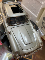 James Bond 007 Aston Martin DB5 1/24 Scale (Danbury Mint, Diecast) - Bitz & Buttons