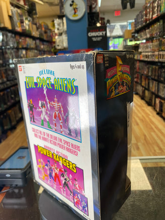 Guitardo 8" Evil Space Aliens (Vintage MMPR Power Rangers, Bandai) SEALED - Bitz & Buttons