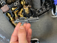 Chewbacca with Disassembled C-3PO MMS766 (Star Wars Hot Toys) COMPLETE
