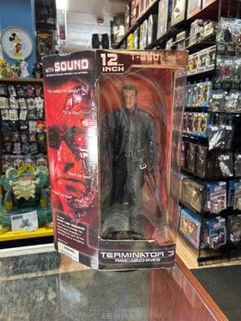 T-850 (Vintage McFarlane, Terminator 3 Rise of the Machine) **SEALED**