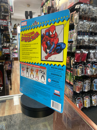 Amazing Spider-Man Pizza Slice (Marvel Legends Retro, Hasbro) SEALED - Bitz & Buttons