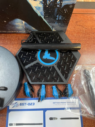 Night Vigilante Nightwing 1/6 Scale SST023 (DC, SooSoo Toys) COMPLETE - Bitz & Buttons