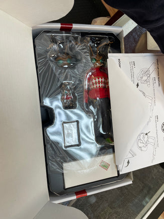 Holiday Gomez Exclusive 6" (Mezco, One:12) COMPLETE - Bitz & Buttons