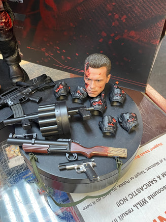 Battle Damaged 2.0 T-800 DX46 (Terminator, Hot Toy) SEALED - Bitz & Buttons