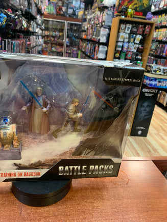 Jedi Training on Dagobah  (Star Wars Battle Packs, Hasbro) **SEALED** - Bitz & Buttons