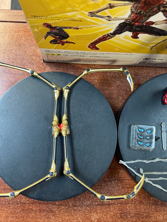 Iron Spider (Bandai SH Figuarts, Spider-Man No Way Home) COMPLETE - Bitz & Buttons