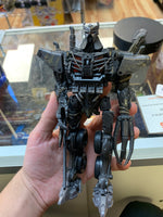 Scourge SS-101 Leader Class (Transformers Studio Series, Hasbro) - Bitz & Buttons