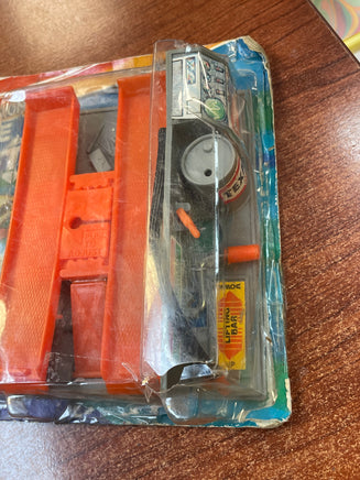 Auto Action Service Lift toy (Vintage Buddy L) SEALED - Bitz & Buttons