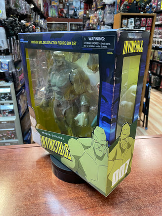 Monster Girl (Invincible, Diamond Select Toys) OPEN BOX/COMPLETE - Bitz & Buttons