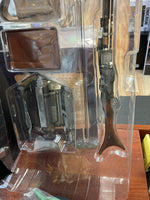 The Mandalorian & Grogu 1/4th Quarter Scale (Star Wars, Hot Toys) COMPLETE - Bitz & Buttons