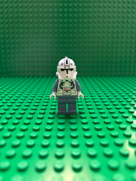 V-Wing Pilot 001 (Lego Minifig, Vintage Star Wars)