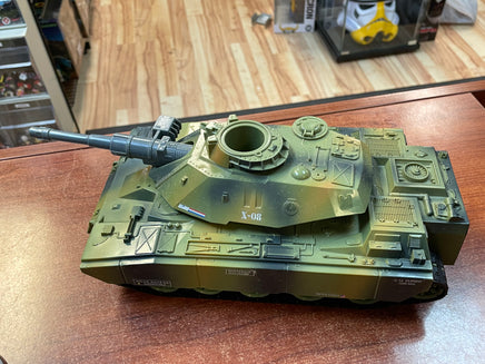 Mobat Battle Tank With Driver (Vintage GI Joe Hasbro) **COMPLETE** - Bitz & Buttons