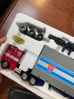 Optimus Prime C-01 Missing Link (Takara Tomy, Hasbro, Transformers) COMPLETE