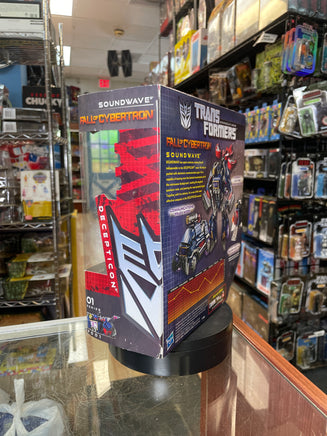 Soundwave Voyager Class (Transformers Generations Fall of Cybertron, Hasbro) - Bitz & Buttons