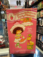 Cafe Ole with Burrito  (Vintage Strawberry Shortcake Party Pleaser, Kenner) Sealed
