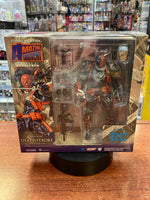 Deathstroke (Revoltech Amazing Yamaguchi, DC Comics) COMPLETE - Bitz & Buttons