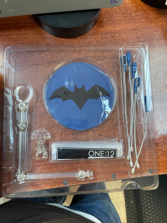 Ascending Knight Batman PX Exclusive (DC Comics, Mezco One:12) **COMPLETE** - Bitz & Buttons