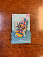 Annual Passholder Quarterly Cinderella castle Mosaic Puzzle (Walt Disney World, Pin Traders)r