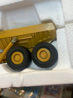 Caterpillar D350D Articulated Dump Truck 1/50 Scale ( Vintage ERTL, CAT) - Bitz & Buttons