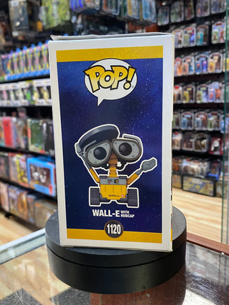 Wall-E With Hubcap #1120 (Funko Pop, Disney Pixar) - Bitz & Buttons
