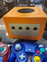 Orange Spice Gamecube with 3 Controllers (Nintendo, Vintage Video Games) **TESTED/COMPLETE** - Bitz & Buttons