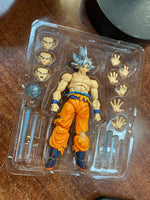 Ultra Instinct Son Goku (Dragon Ball, Bandai SH Figuarts) *INCOMPLETE*
