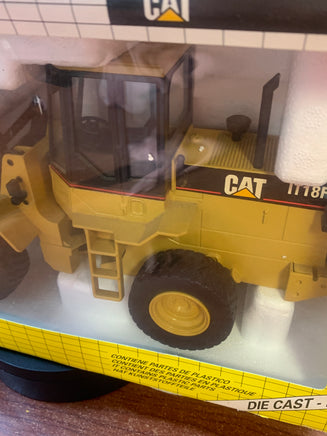 Caterpillar Compact CAT IT18F Front Loader 1/25 ( Vintage JOAL, CAT) - Bitz & Buttons