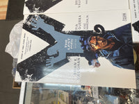 The Last Man Vol 1-3 TPB (Vertigo, Comics)