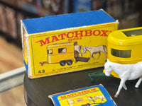 Yellow Pony Trailer with Horses Diecast (Vintage Matchbox, Lesney) - Bitz & Buttons