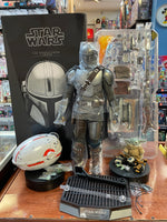 The Mandalorian & Grogu 1/4th Quarter Scale (Star Wars, Hot Toys) COMPLETE - Bitz & Buttons