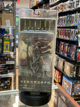Xenomorph -Defiance- (Alien, NECA) **SEALED**