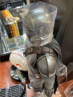 The Mandalorian & Grogu 1/4th Quarter Scale (Star Wars, Hot Toys) COMPLETE - Bitz & Buttons