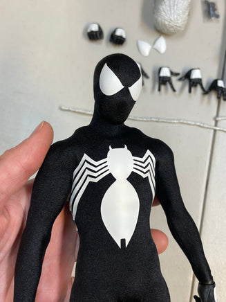 Spider-Man Symbiote Suit 1/6 HS04 (The Amazing Spider-Man, Hono Studio, Hot Toys) COMPLETE - Bitz & Buttons