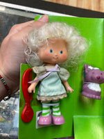 Angel Cake with Souffle Pet (Vintage Strawberry Shortcake, Kenner) **SEALED**