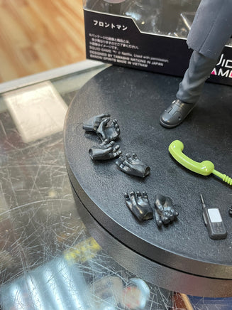 Front Man With Accessories (Tamashii SH Figuarts, Squid Game) OPEN BOX - Bitz & Buttons