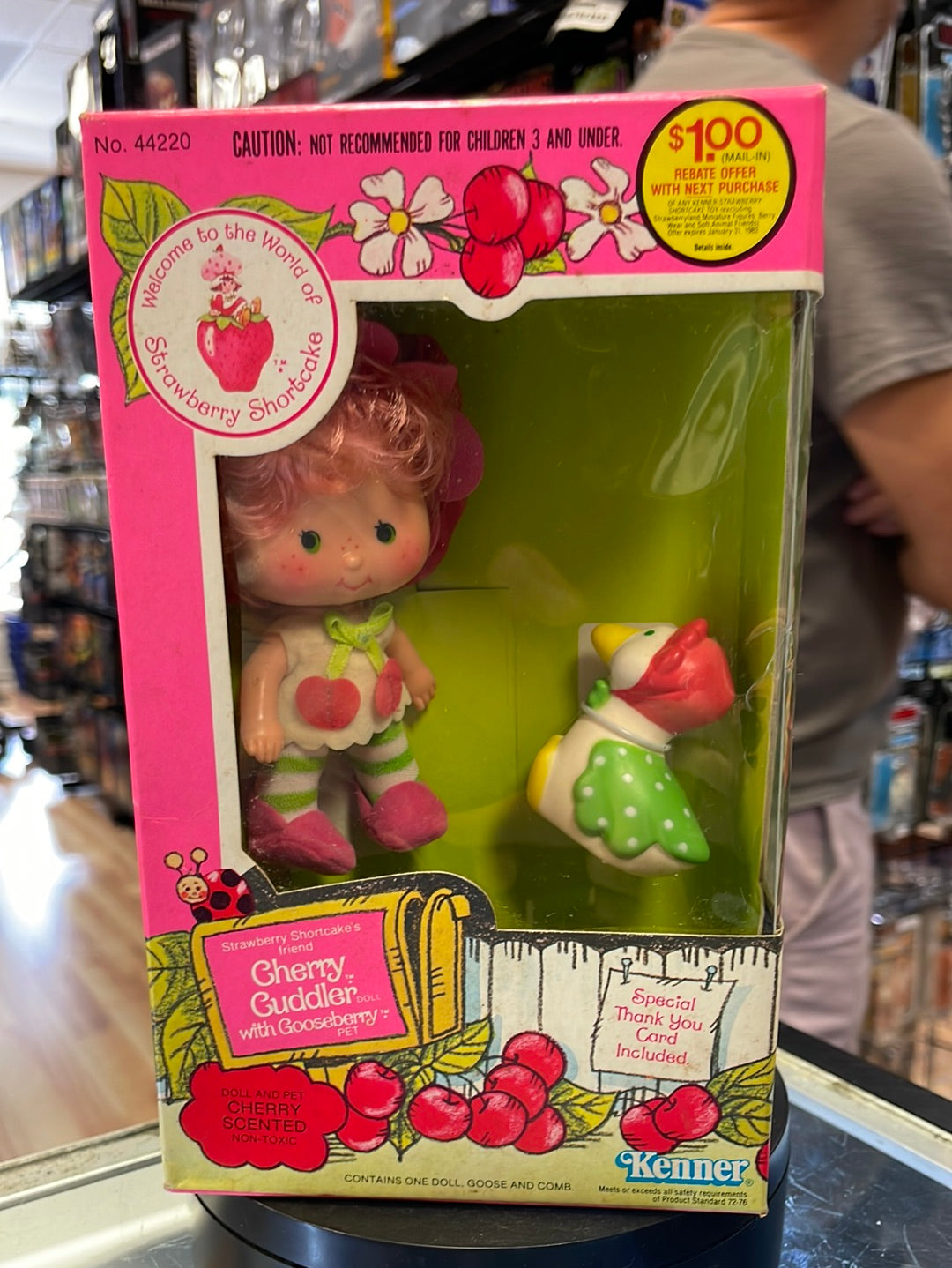 Cherry Cuddler with Gooseberrry (Vintage Strawberry Shortcake