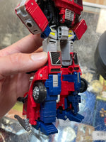 VNR 300 Optimus Prime (Volvo, Transformers Generations, Hasbro Takara Tomy) INCOMPLETE