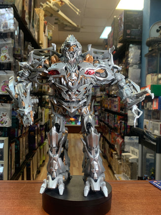 Megatron MPM-8 (Trasnformers Masterpiece, Hasbro) LOOSE - Bitz & Buttons