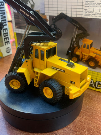 Caterpillar Compact Volvo BM L160 High Lift 1/70 ( Vintage JOAL, CAT) - Bitz & Buttons