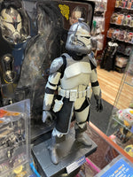 Clone Commander Wolffe TMS141 (Hot Toys, Star Wars) NEW/OPEN - Bitz & Buttons