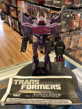 Fall for Cybertron Shockwave (Transformers Deluxe Class, Hasbro)