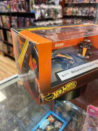 Norris & Oscar Piastri McLaren Formula 1 (Hot Wheels, Mattel) SEALED - Bitz & Buttons