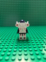 Black Teon Grid Treckkor MiniFig (Lego Minifig, Vintage) - Bitz & Buttons