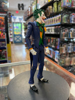Hush Joker No 142 (DC Comics, Mafex Medicom) COMPLETE - Bitz & Buttons
