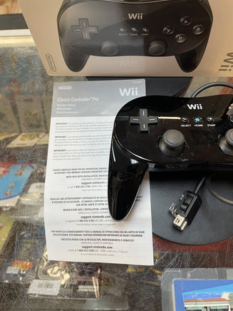Classic Wii Controller Pro (Wii, Nintendo) **COMPLETE** - Bitz & Buttons