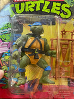 Hard Head Leonardo -10 Back-  (Vintage TMNT Ninja Turtles, Playmates) **SEALED** - Bitz & Buttons