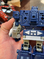 Soundwave Netflix War For Cybertron Voyager (Transformers WFC, Hasbro) INCOMPLETE