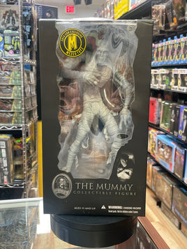 The Mummy 10" Figure EXCLUSIVE (Universal Monsters, Mezco) **SEALED** - Bitz & Buttons